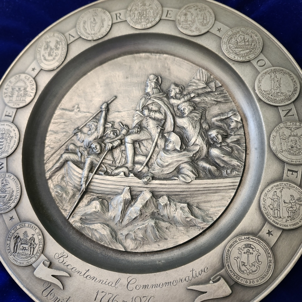VTG BICENTENNIAL 1776-1976 COMMEMORATIVE SERIES PEWTER PLATE NO 4 "WE AR… - Picture 3 of 12